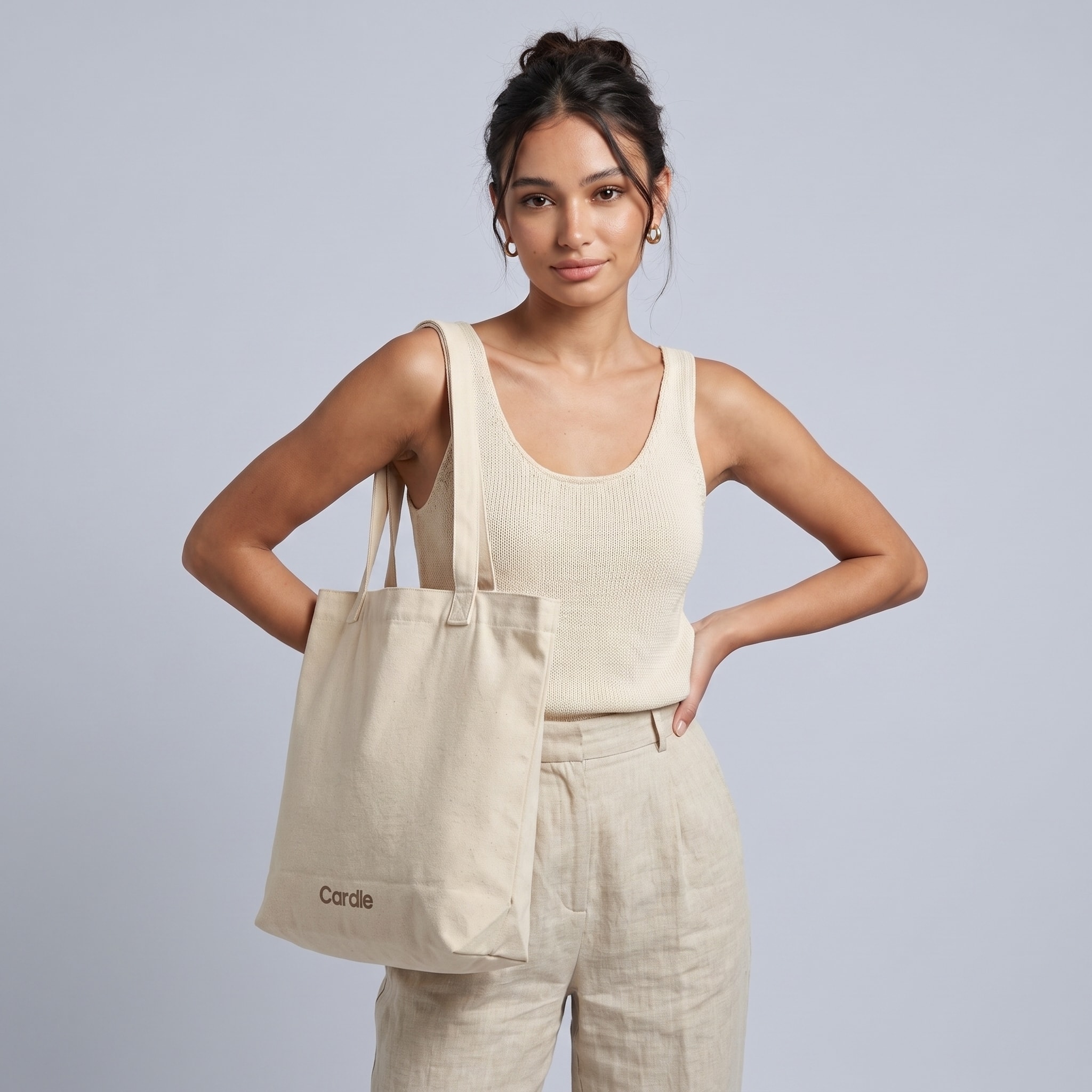 Essential Tote – image 3 | Cardle